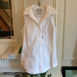Columbia button down tank